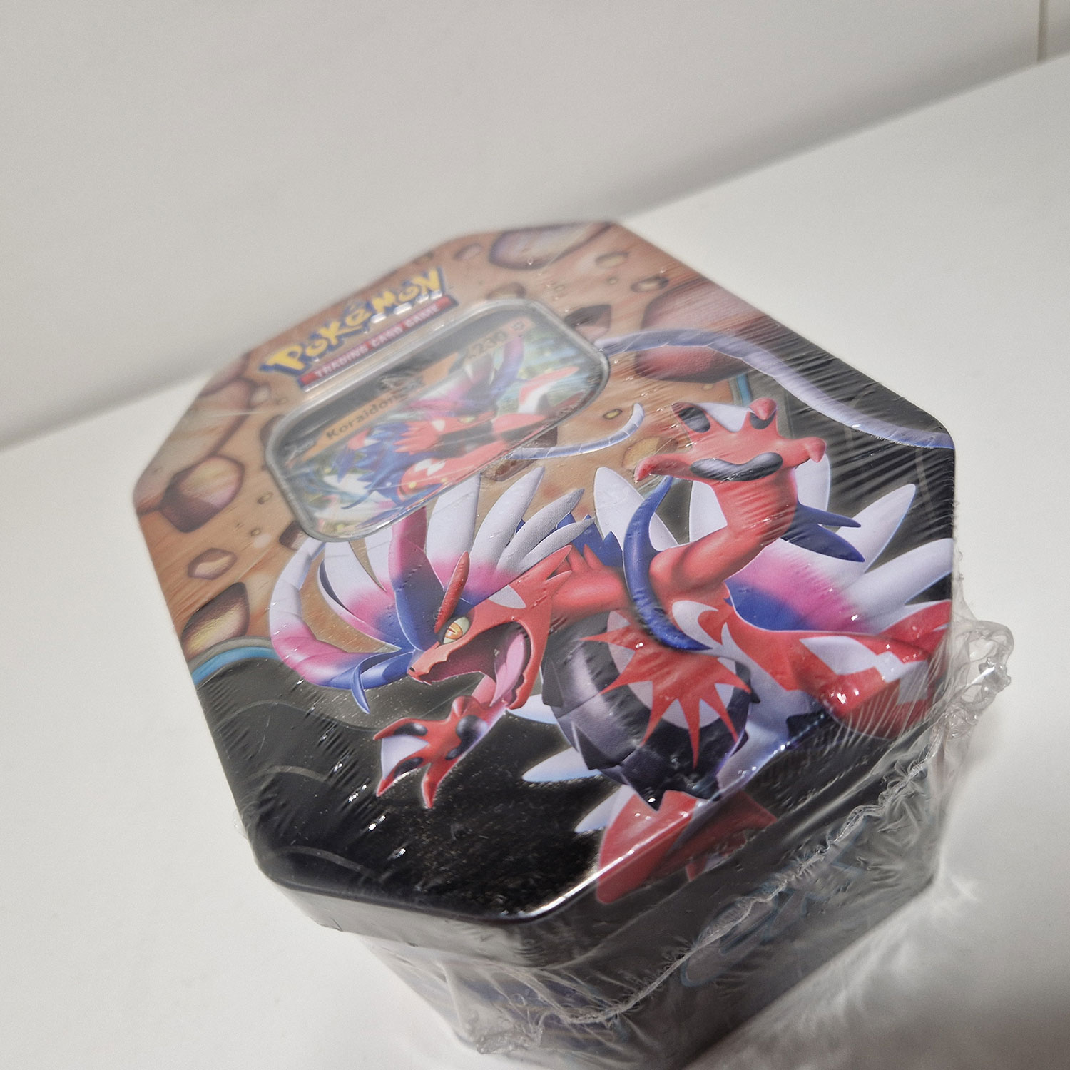 Tin da collezione Pokèmon Slashing Legends: Koraidon ex NUOVO - ITA - immagine 6