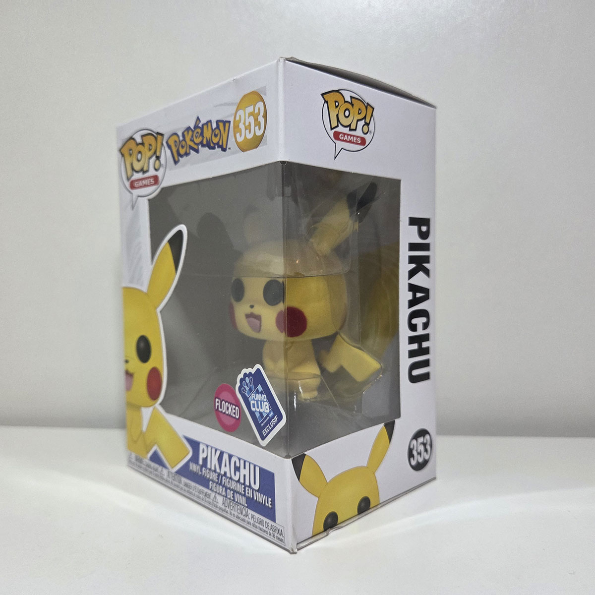 Funko Pop Pokèmon: Pikachu #353 - Flocked - immagine 2